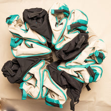 Load image into Gallery viewer, ANEW Skate TotePack